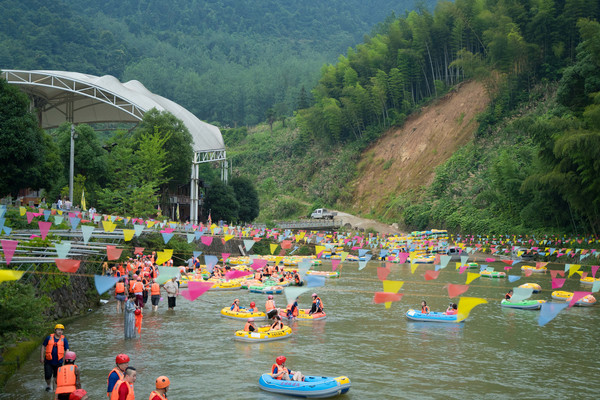 公园省奏响户外运动乐章贵州打造世界级山地户外运动目的地(图1)