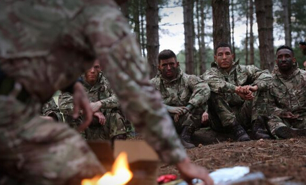 千笔楼丨荒野求生赛不能迷失安全底线