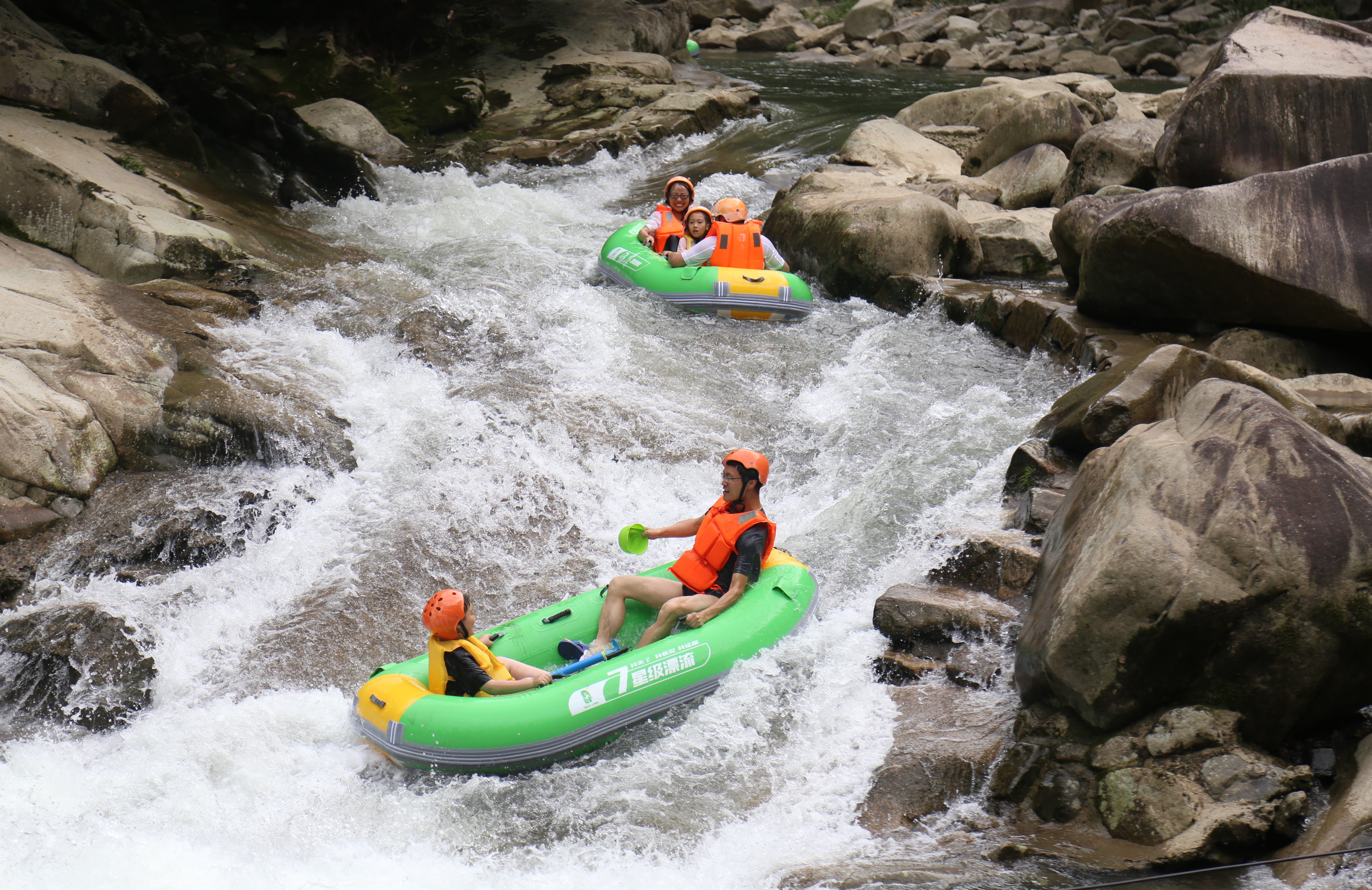 雅鲁藏布江漂流能安排吗？一份来自西藏本地的安全与体验全指南